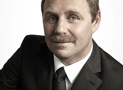 Alois Dorfner, Senior Consultant Alois Dorfner, Senior Consultant