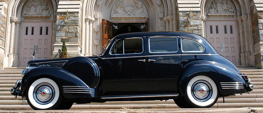 Automobilmarken - Bildquelle:  Photo by Blake Newman from Pexels